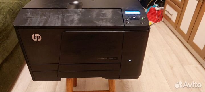 Принтер HP laserjet pro 200 color