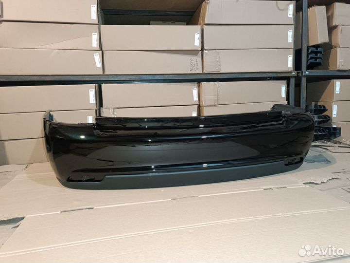 Бампер задний приора темно - зелёный Робин Гуд