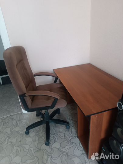 Офисная мебель бу