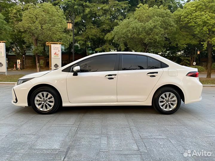 Toyota Corolla 1.5 CVT, 2021, 45 000 км