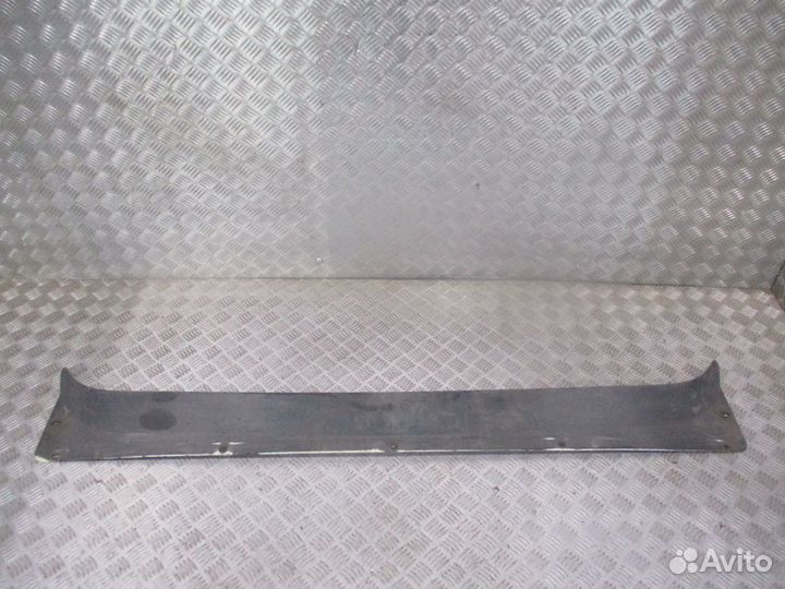 Спойлер кабины верхний Mercedes-Benz A9417930145