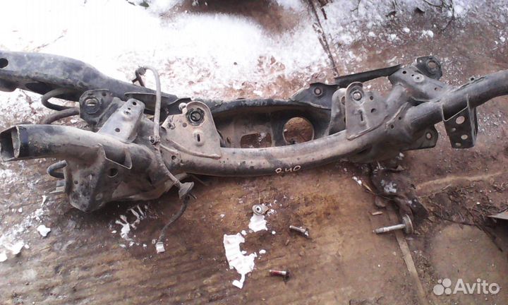 Задний подрамник тойота рав 4 30