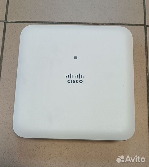 Точка доступа Cisco AIR-AP1832I-R-K9