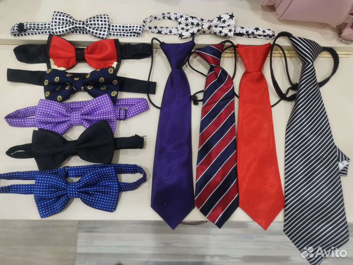Галстуки, бабочки