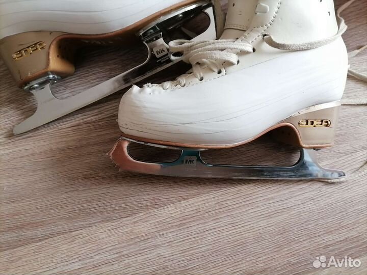 Коньки фигурные Edea overture 205