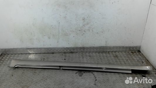 Накладка на порог BMW 7 F01 (70F09GZ02)