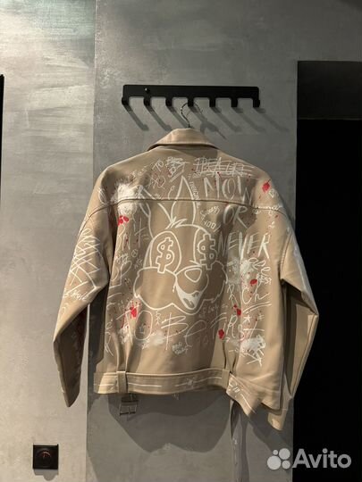 Куртка кожаная женская