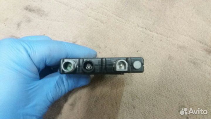 Блок электронный управления антенной BMW X5 E53