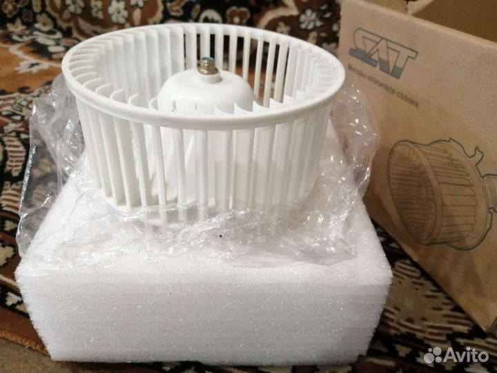 Моторчик печки Ниссан