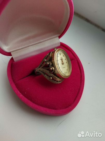 Часы перстень Чайка 17 камней винтажные