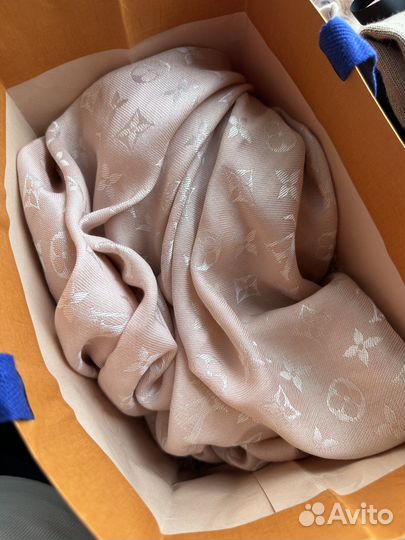 Шаль Monogram Classic Louis Vuitton оригинал