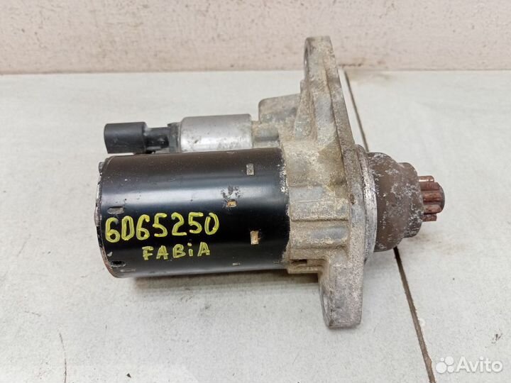 Стартер 02T911023R Фольксваген