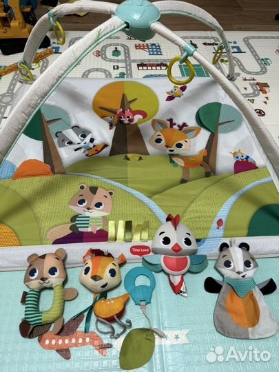 Развивающий коврик tiny love