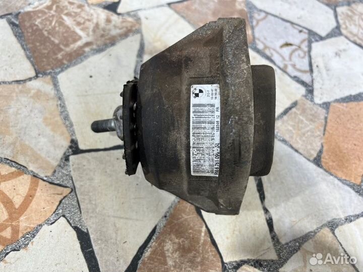 Подушка двигателя Bmw 530I седан 3.0 (N52B30AF)