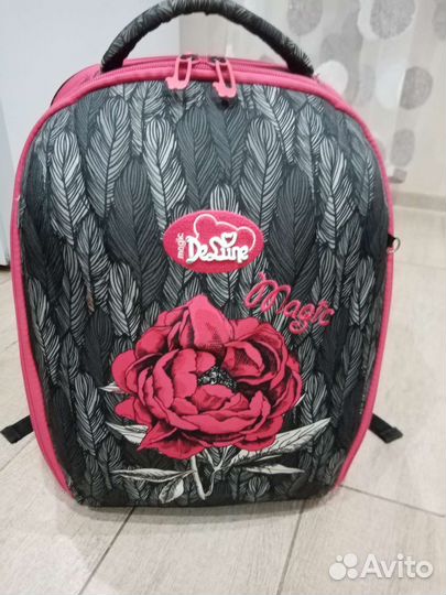 Школьный рюкзак