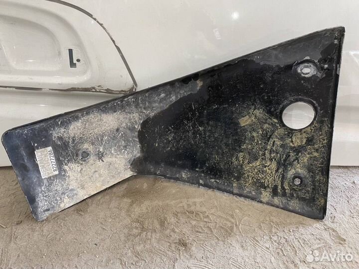 Угол бампера Renault T 7482277286