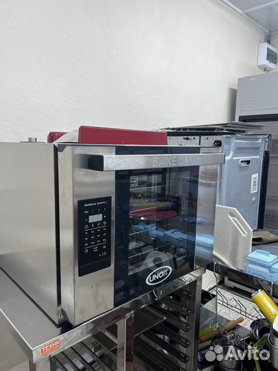 Конвекционная печь unox xeft-04HS-eldv arianna