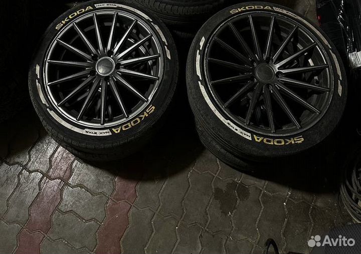Диски R18 vossen