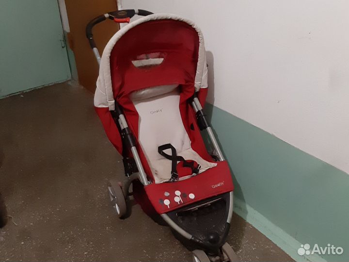 Детские коляски 3 штуки