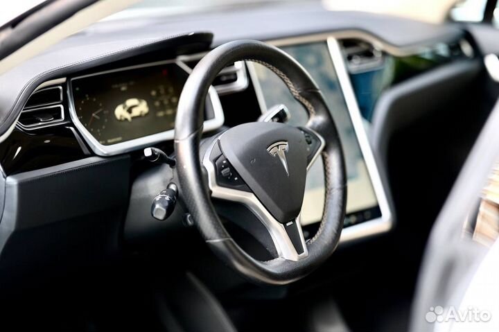 Tesla Model S AT, 2014, 130 000 км