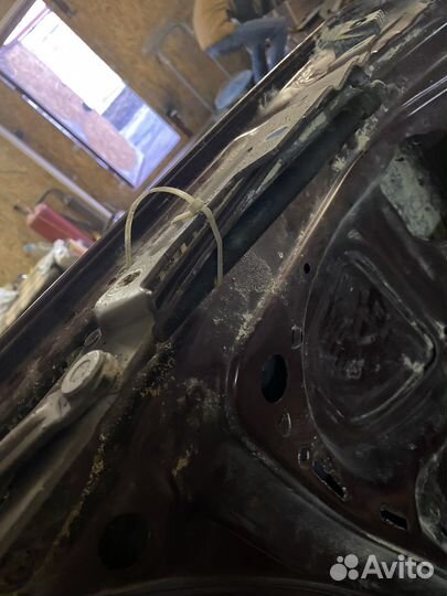 Крышка audi 100