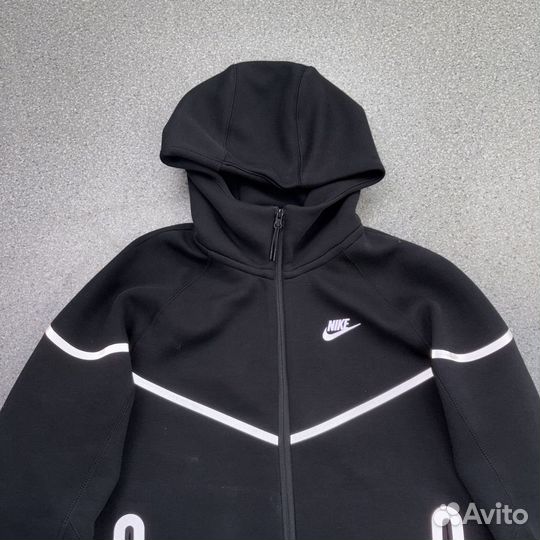 Костюм мужской nike tech fleece с рефликтивамм