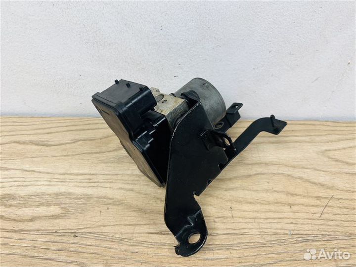 Блок abs Hyundai Solaris 1 2010-2014