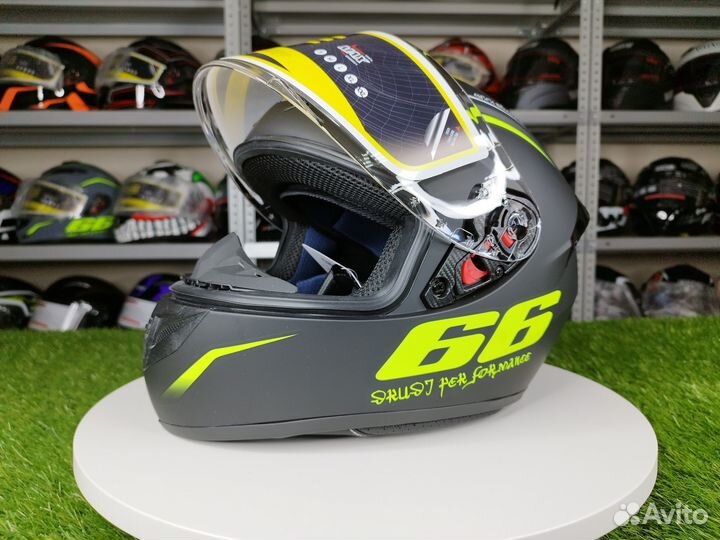 Шлем для скутера-интеграл GKE. Черный матовый