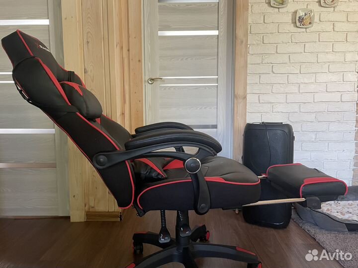 Геймерское кресло