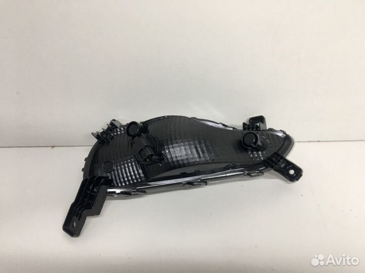 Фара противотуманная левая Hyundai Solaris HCR 201