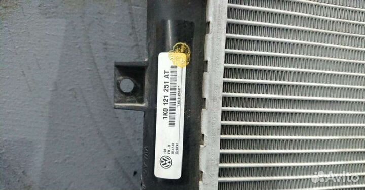 Радиатор охлаждения Audi A3 8P
