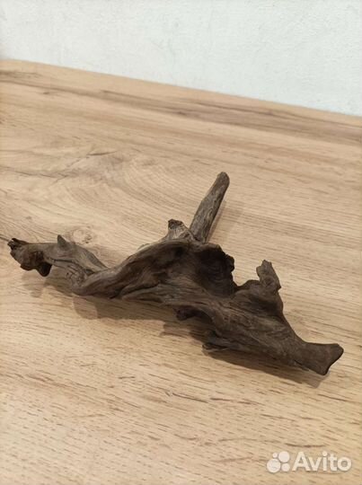 Коряга и грот в аквариум