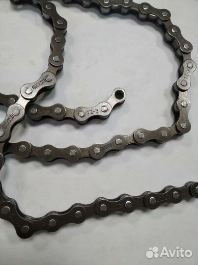 Цепь для велосипеда KMC 108 1/2х1/8