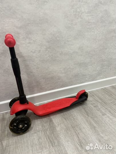 Самокат трехколесный Kreiss