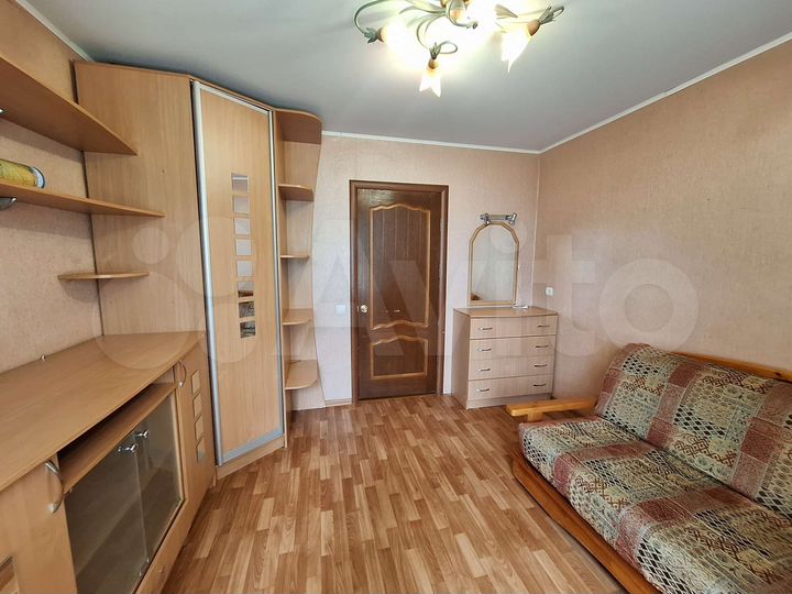 3-к. квартира, 58 м², 4/9 эт.