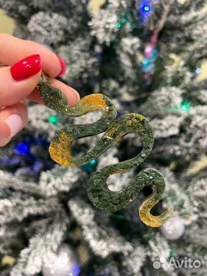 Елочные игрушки из эпоксидной смолы