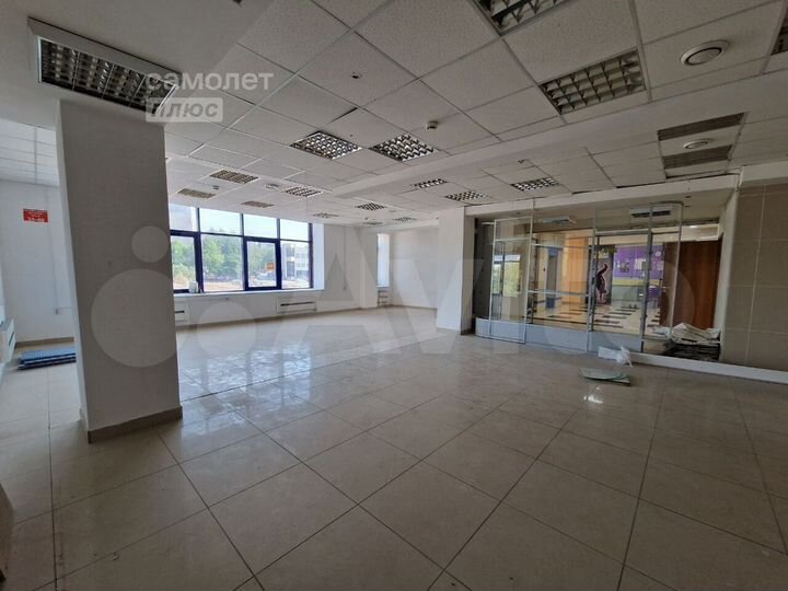 Продам торговое помещение, 106.6 м²