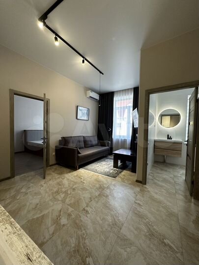 Магазин + квартира, 85 м²