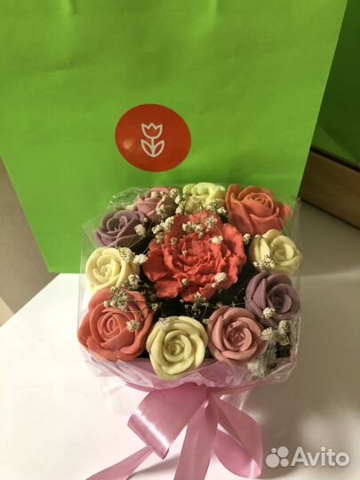 Шоколадные цветы, сладкий букет. Подарок