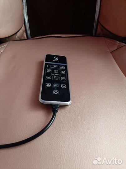 Масажное кресло