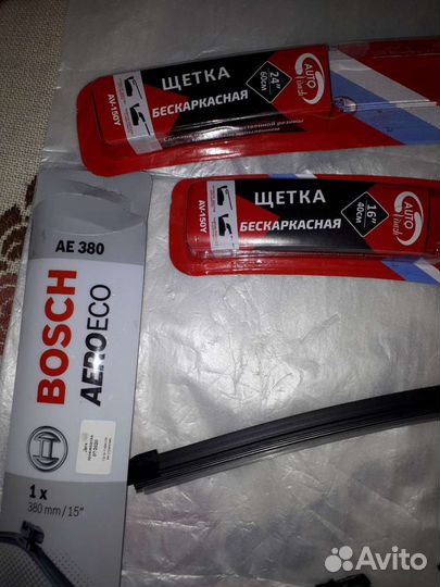 Щётка очистительная безкаркасная для авто