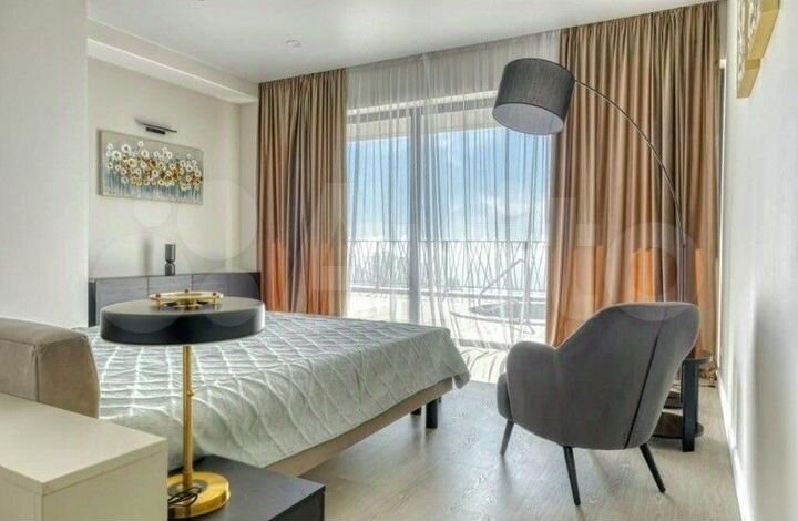 Дом 256 м² на участке 7 сот.