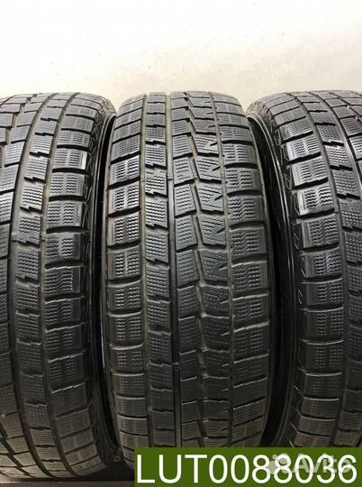 Dunlop Winter Maxx WM01 215/65 R16 104R