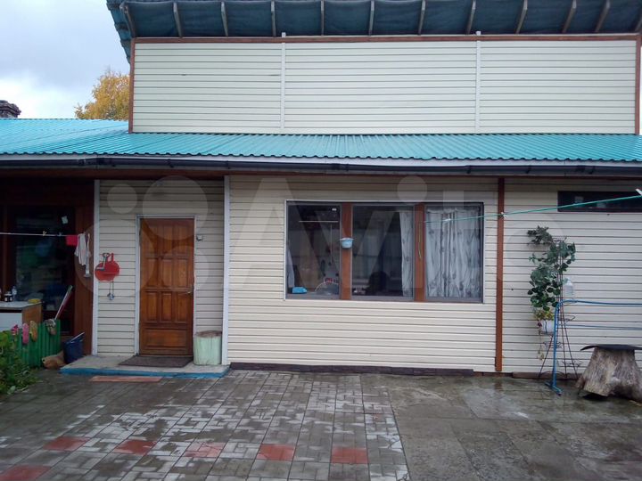 Дом 56 м² на участке 4 сот.