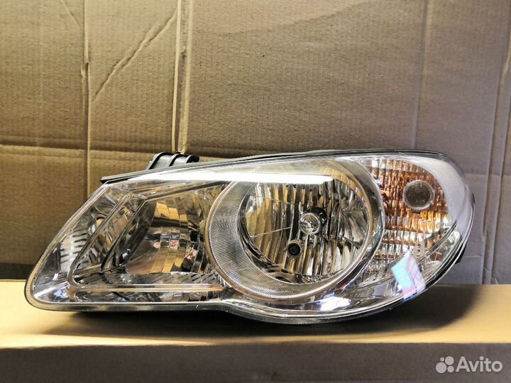 Фара Hyundai Elantra HD (06-11г)