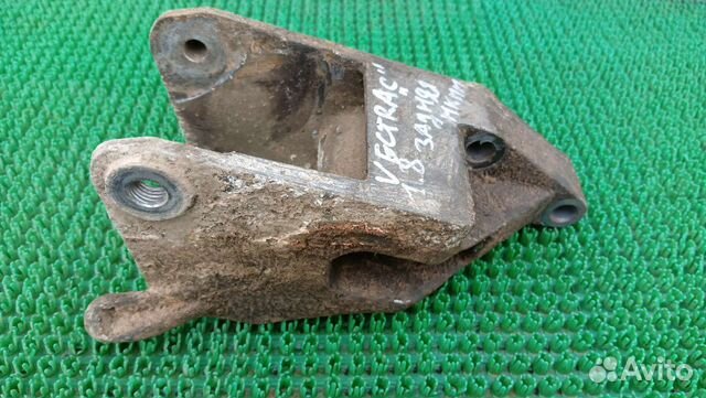 Кронштейн двигателя задний Opel Vectra C (2002-20