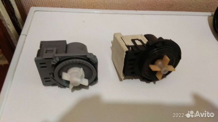 Сливной насос для стиральной машины (помпа)