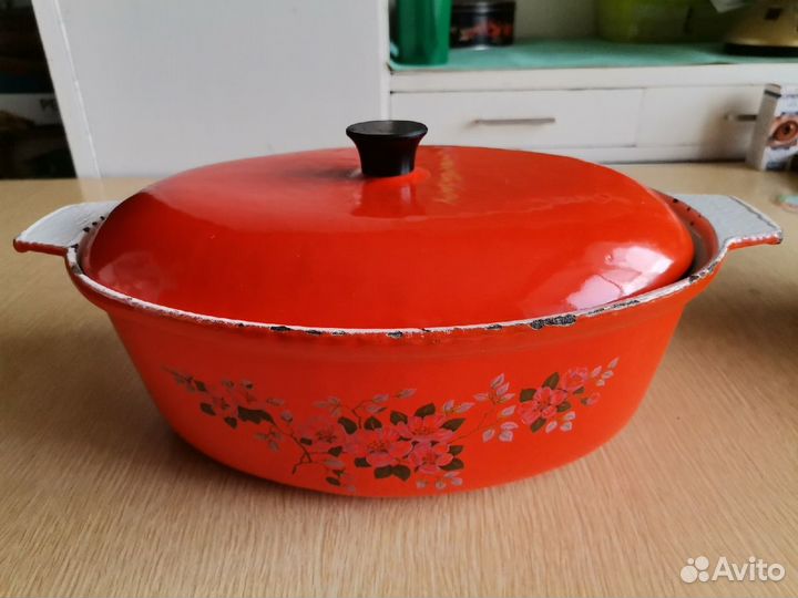 Утятницы - казаны чугунные из СССР