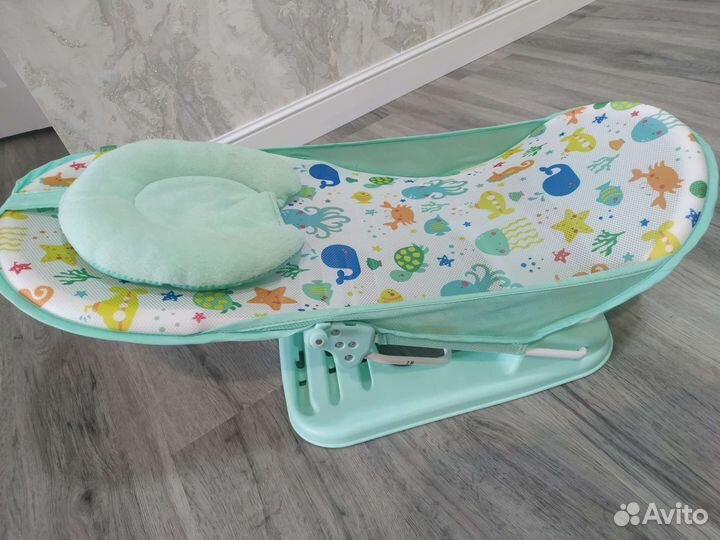 Шезлонг для купания