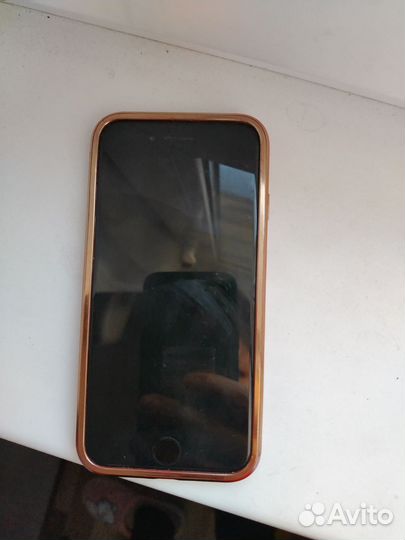 iPhone 7, 32 ГБ